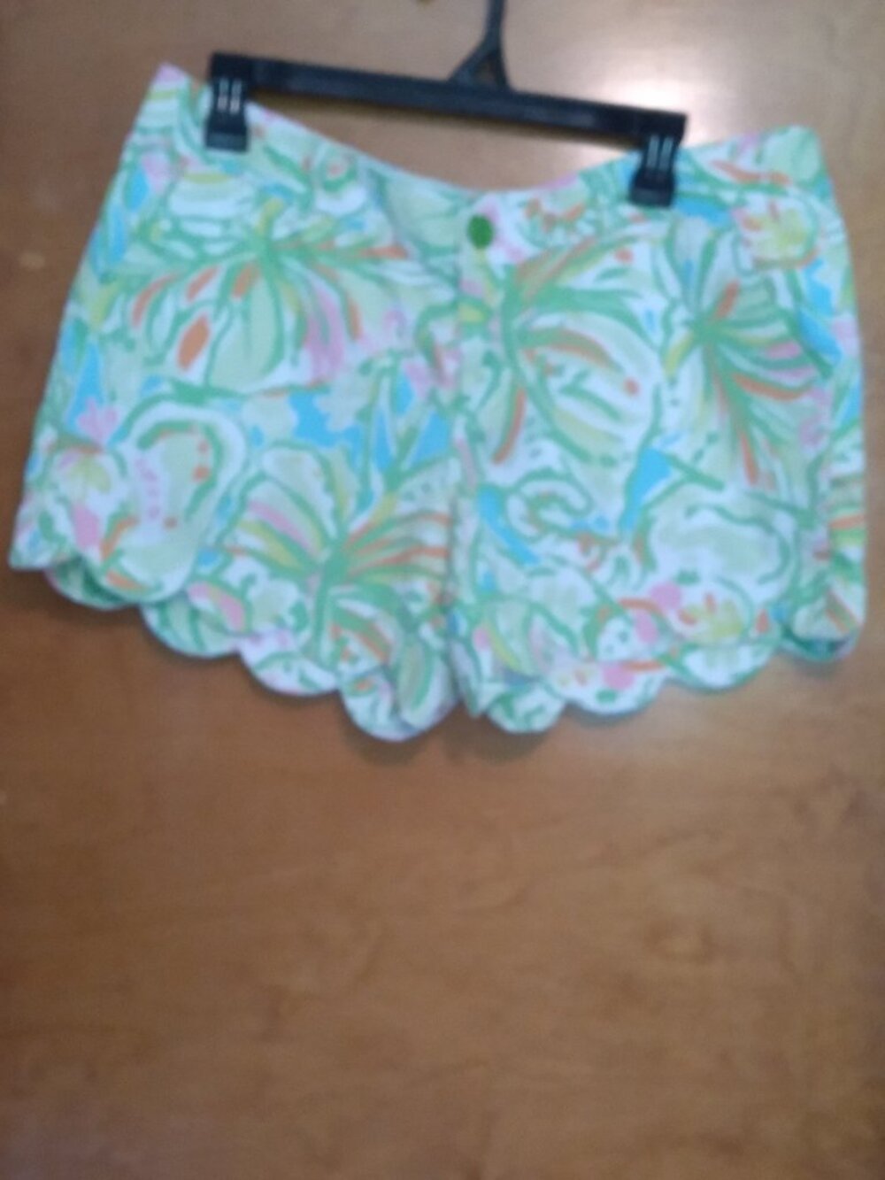 Lilly Pulitzer Buttercup shorts - Size 12
